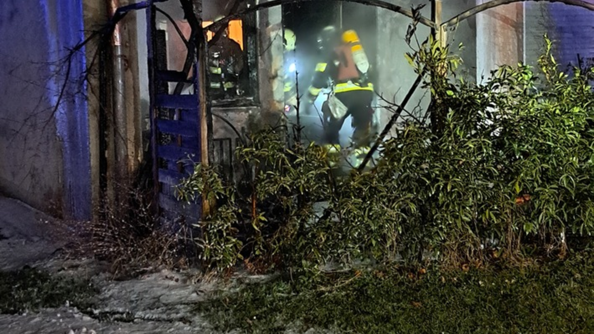 FW-M: Wohnung nach Feuer unbewohnbar (Aubing) - Foto: presseportal.de