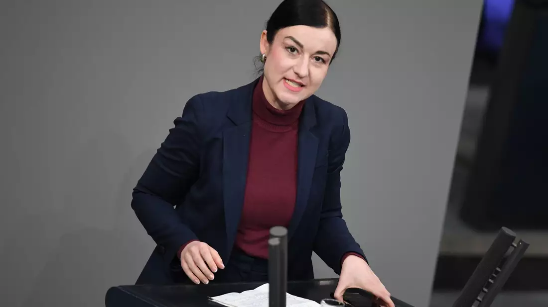 Nach Kritik entschuldigt sich Piechotta zum zweiten Mal. (Archivbild) - Bild: Ann-Marie Utz/dpa