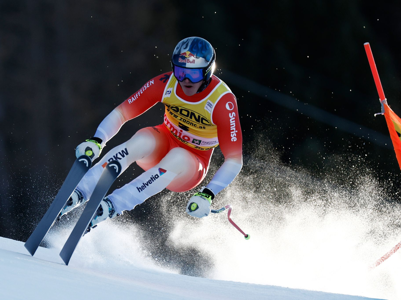  Der Schweizer Franjo von Allmen hat es auf das Podest geschafft. - Foto: Gabriele Facciotti/AP/dpa