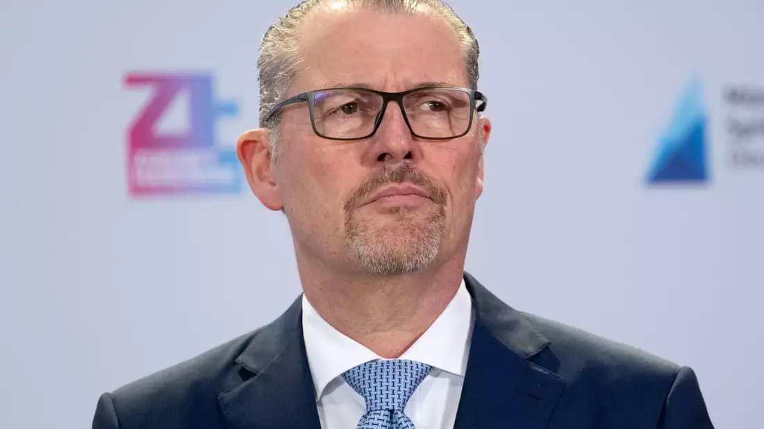 Deutschland braucht aus Sicht des Arbeitgeberpräsidenten Dulger einen Politikwechsel in der Wirtschafts- und Sozialpolitik. (Archivbild) - Bild: Sven Hoppe/dpa
