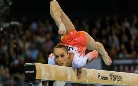 Sie erhebt schwere Vorwürfe unter anderem gegen den Deutschen Turner-Bund. - Foto: picture alliance / Catalin Soare/dpa
