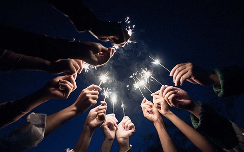 POL-DU: Stadtgebiet: Die Polizei warnt vor dem Umgang mit Silvesterfeuerwerk - Foto: presseportal.de