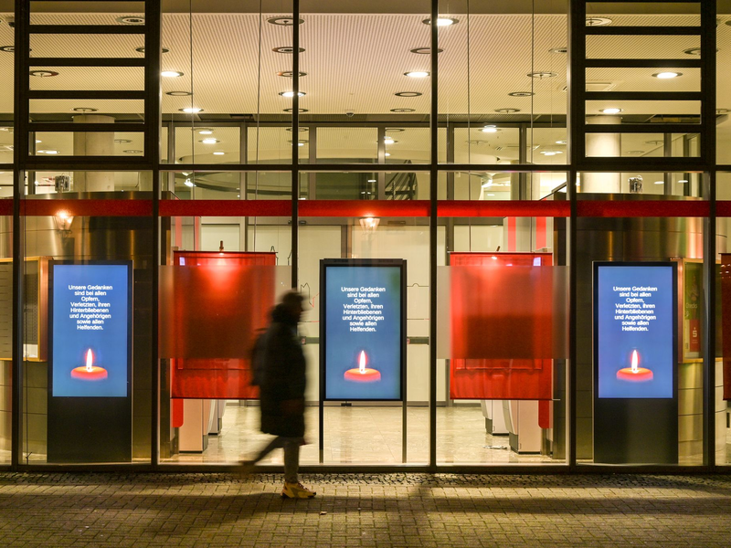 In Magdeburg wird an vielen Orten weiterhin der Opfer des Anschlags gedacht.  - Foto: Heiko Rebsch/dpa