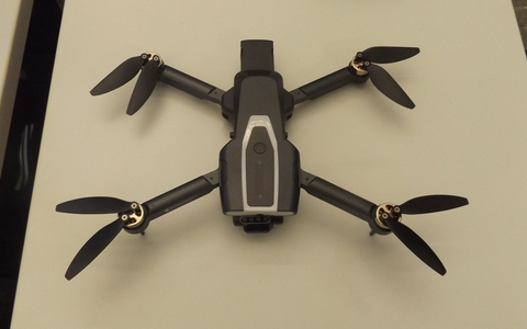 HZA-S: Keine Drohnen zu Weihnachten - Zollamt Böblingen stoppt die Einfuhr von 324 Flugdrohnen - Foto: presseportal.de