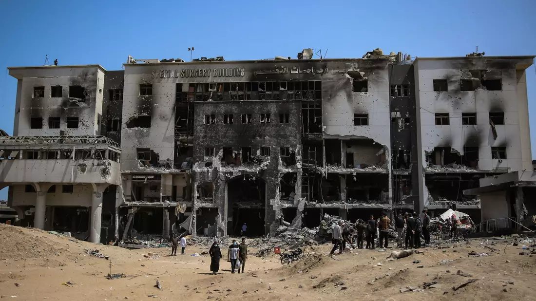 UN-Menschenrechtler haben mehr als 130 Angriffe auf Gesundheitseinrichtungen in Gaza dokumentiert. (Archivbild) - Bild: Omar Ishaq/dpa