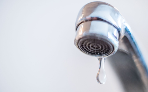 Kein Wasser in Teilen Berlins (Symbolbild).  - Foto: Lino Mirgeler/dpa
