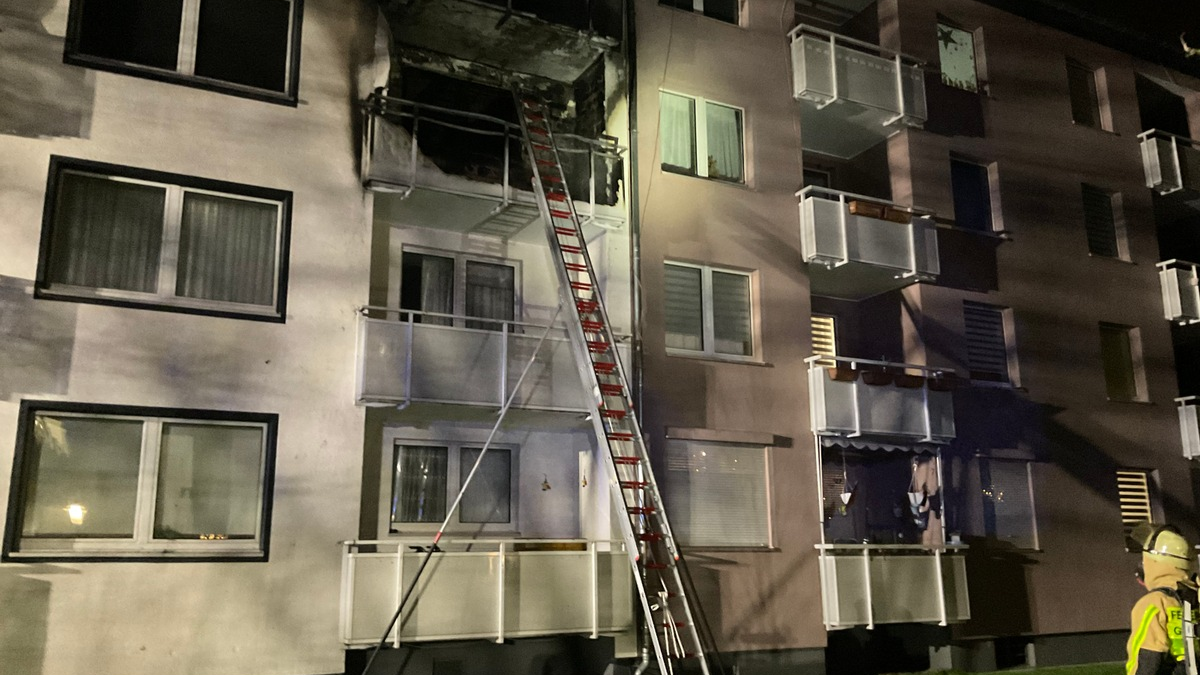 FW-GLA: Wohnungsbrand in einem Mehrfamilienhaus - Foto: presseportal.de