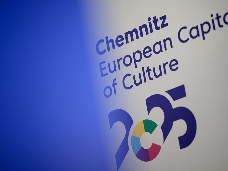 Nach jahrelangen Vorbereitungen: Chemnitz ist Kulturhauptstadt Europas (Illustration). - Foto: Hendrik Schmidt/dpa