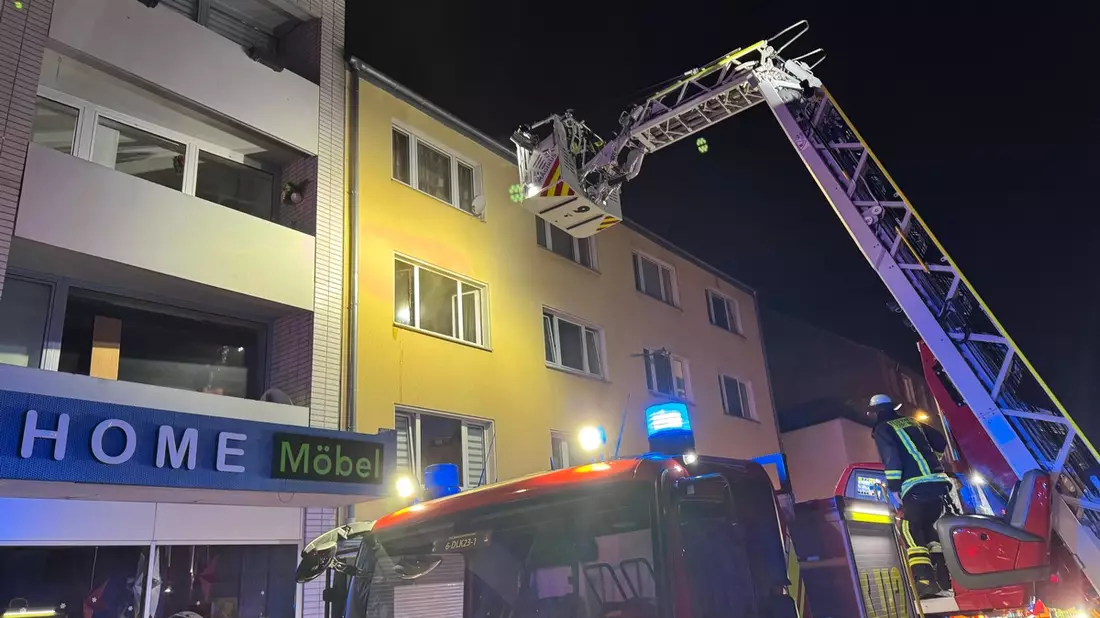 FW-DO: Silvesterbilanz 2024/25 - Viele Kleinbrände und leicht erhöhte Anzahl von Rettungsdiensteinsätzen - Bild: presseportal.de