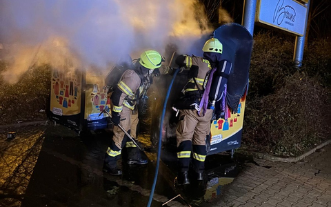 FW Kamen: Pressemitteilung Freiwillige Feuerwehr Kamen zieht vorlÀufige Bilanz zur Silvesternacht - Foto: presseportal.de FW Kamen: Pressemitteilung Freiwillige Feuerwehr Kamen zieht vorlÀufige Bilanz zur Silvesternacht - Foto: presseportal.de