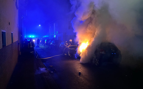 FW LK Neunkirchen: Ruhiger Jahreswechsel - Ehrenamtliche KrÀfte meistern 11 EinsÀtze in der Silvesternacht - Foto: presseportal.de FW LK Neunkirchen: Ruhiger Jahreswechsel - Ehrenamtliche KrÀfte meistern 11 EinsÀtze in der Silvesternacht - Foto: presseportal.de