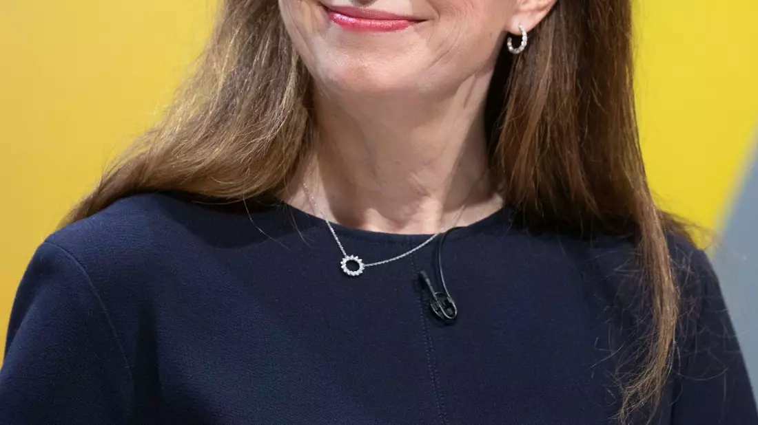 Seit drei Monaten Chefin eines Dax-Konzerns: Bettina Orlopp - Bild: Helmut Fricke/dpa