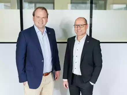Boost für die E-Mobilität: SMATRICS EnBW bringt 2025 große überdachte Ladeparks, kurze Ladezeiten und Preistransparenz - Foto: presseportal.de