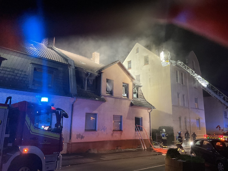 FW-DO: Kellerbrand breitete sich auf Erdgeschoss aus - Foto: presseportal.de