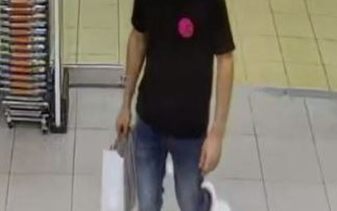 POL-HB: Nr.: 0004 --Öffentlichkeitsfahndung nach räuberischem Diebstahl in Drogeriemarkt-- - Foto: presseportal.de POL-HB: Nr.: 0004 --Öffentlichkeitsfahndung nach räuberischem Diebstahl in Drogeriemarkt-- - Foto: presseportal.de