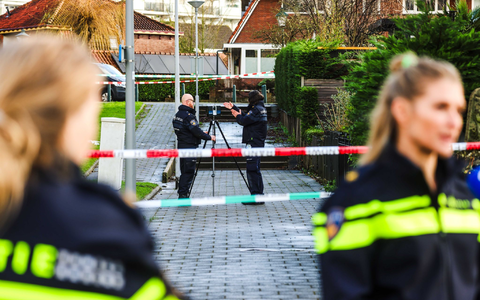 Für Hinweise zur Ergreifung des Todesschützen von Rotterdam haben die Behörden eine Belohnung von 30.000 Euro ausgesetzt. - Foto: JEFFREY GROENEWEG/ANP/dpa