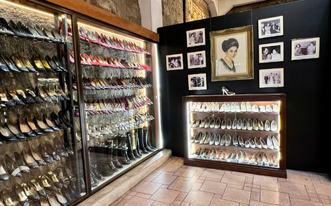 Das Schuhmuseum befindet sich in einem Gebäude aus der spanischen Kolonialzeit. - Foto: Carola Frentzen/dpa