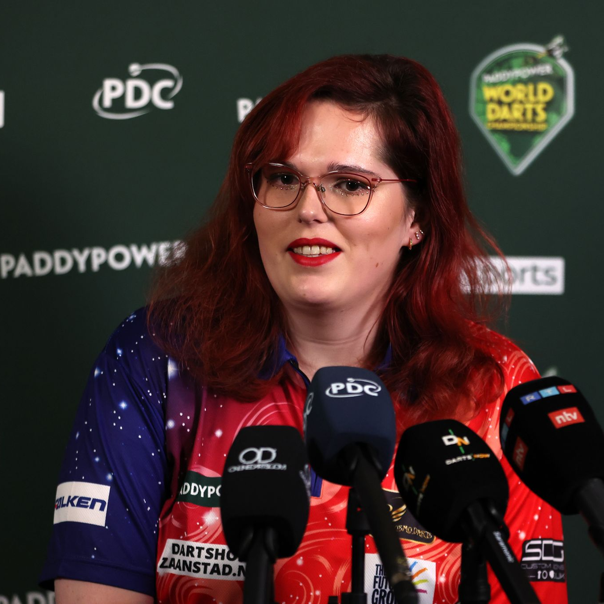 Spricht offen über Anfeindungen: Noa-Lynn van Leuven. - Foto: Steven Paston/PA Wire/dpa