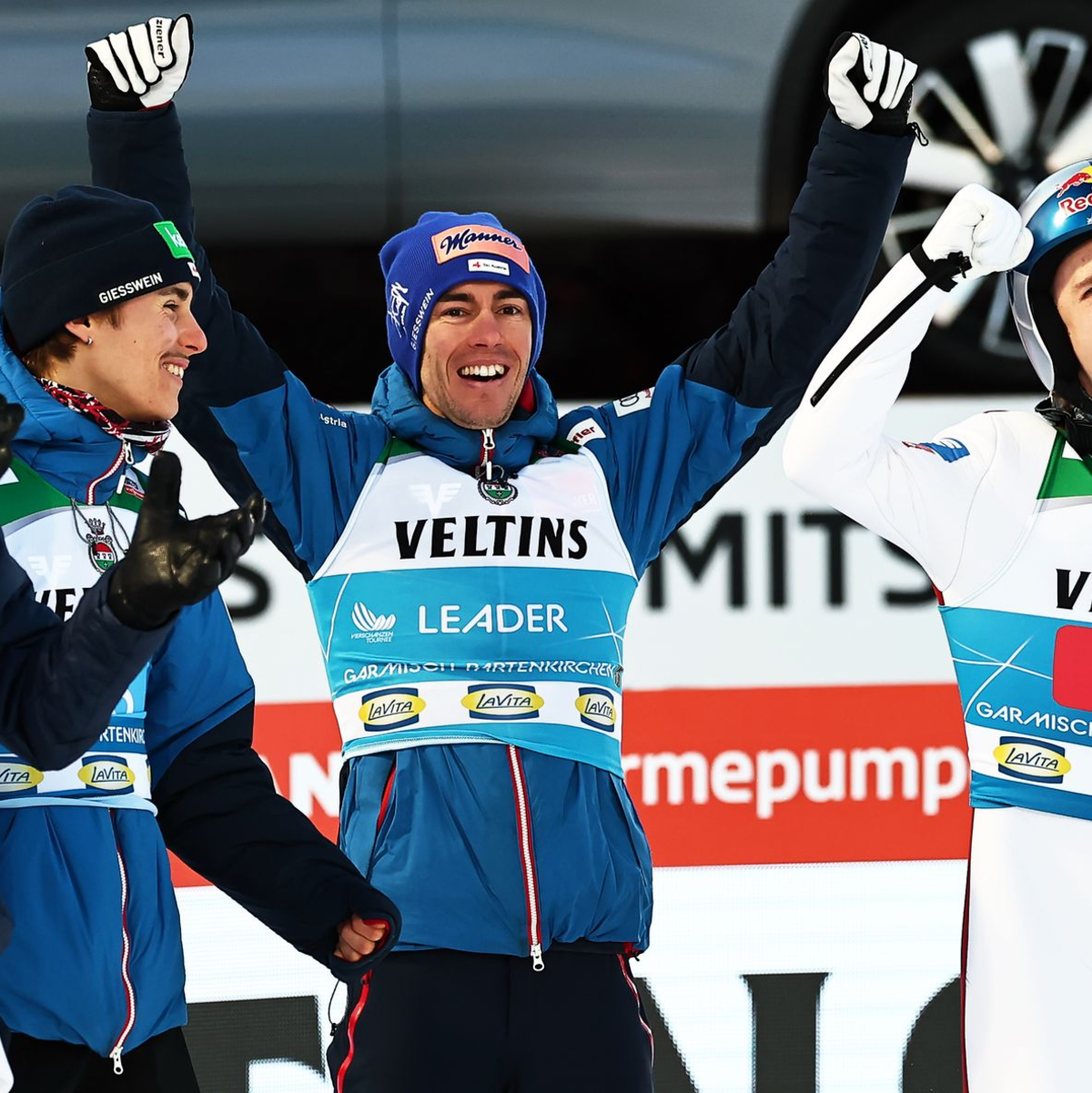 Viel Grund zur Freude: Österreichs Skispringer dominieren die Vierschanzentournee. - Foto: Daniel Karmann/dpa