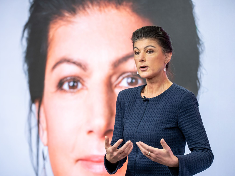 Das Bündnis Sahra Wagenknecht hat auf 39 Seiten einen langen Forderungskatalog zur Bundestagswahl formuliert. (Archivbild) - Foto: Michael Kappeler/dpa