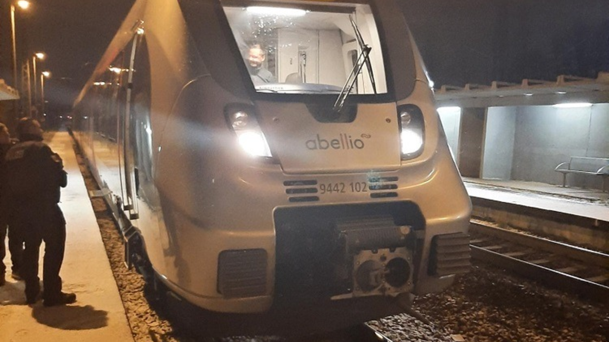 BPOLI EF: Was ein Fahrrad, einen Zug und einen Schutzengel verbindet - Foto: presseportal.de