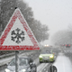 Der deutsche Wetterdienst warnt vor gefährlichem gefrierenden Regen, der zu Glatteis führen kann. - Foto: Lars Penning/dpa