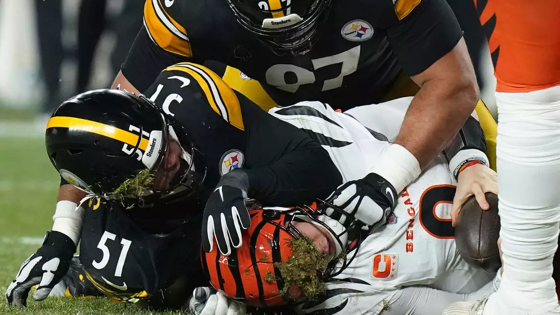 Die Cincinnati Bengals um Quarterback Joe Burrow bissen sich in Pittsburgh durch. - Bild: Matt Freed/AP/dpa