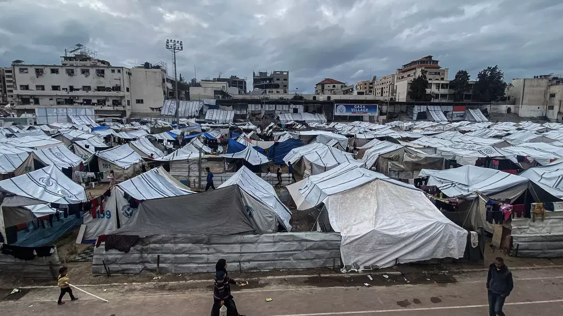 Nach UNRWA-Angaben sind bereits sieben Säuglinge an Unterkühlung gestorben. (Archivbild) - Bild: Hadi Daoud  Apaimages/APA Images via ZUMA Press Wire/dpa