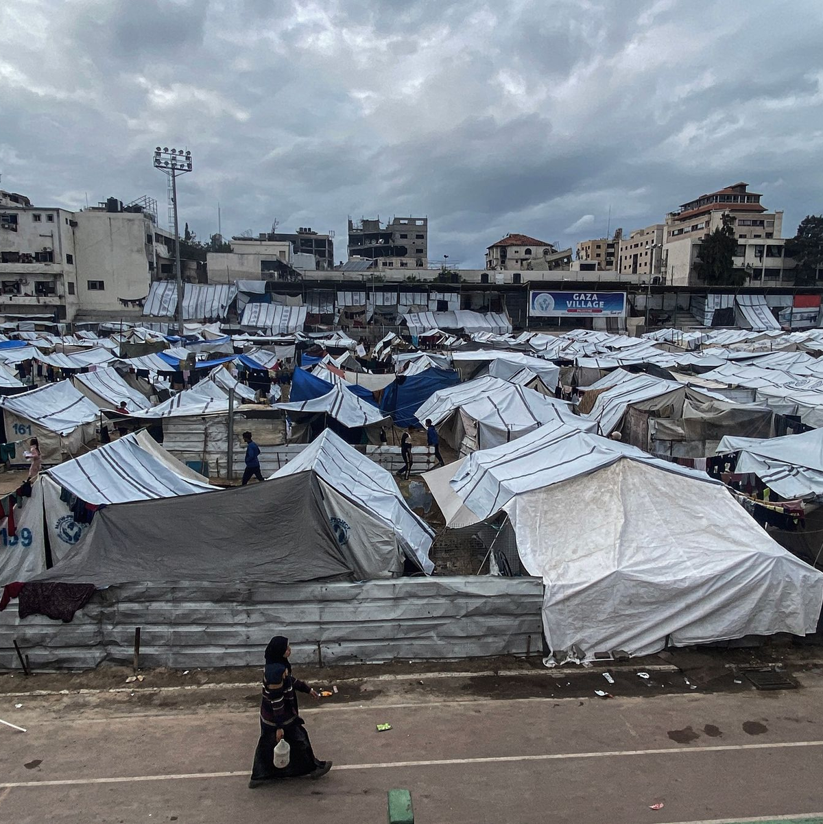 Die humanitäre Lage im Gazastreifen hat sich durch die monatelangen Bombardierungen nochmals dramatisch verschärft. (Archivbild) - Foto: Hadi Daoud  Apaimages/APA Images via ZUMA Press Wire/dpa