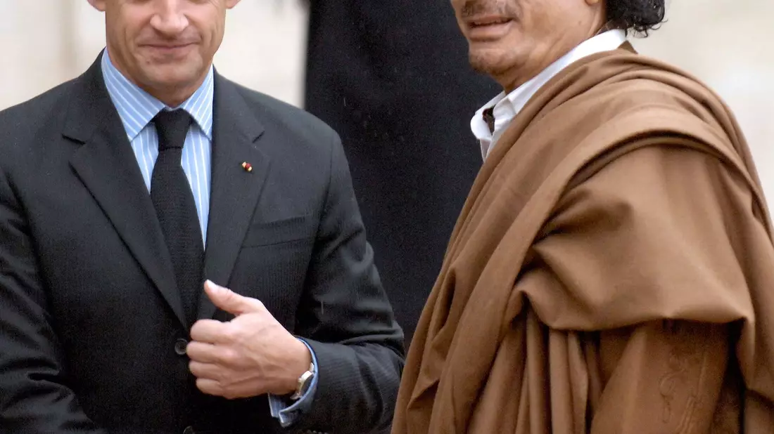 Die beiden ehemaligen Minister Guéant und Hortefeux sollen eine Schlüsselrolle in der Libyen-Affäre gespielt haben (Archivbild). - Bild: picture alliance / dpa