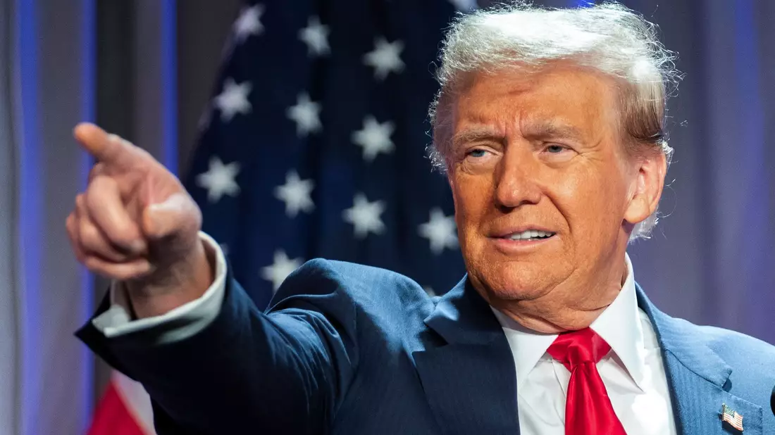 Trump wird am 20. Januar als Präsident vereidigt. (Archivbild) - Bild: Allison Robbert/AFP Pool via AP/dpa