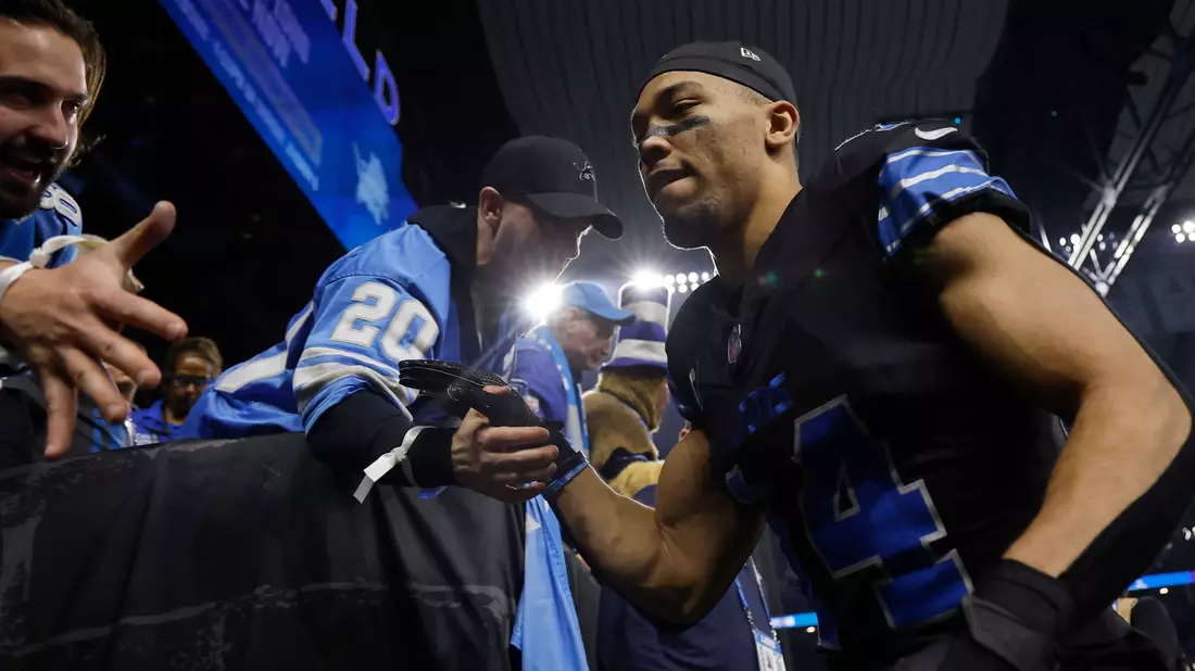 Amon-Ra St. Brown und die Lions gehen erstmals in ihrer Geschichte als Tabellenführer in die Playoffs. - Bild: Rey Del Rio/FR171574 AP/AP/dpa
