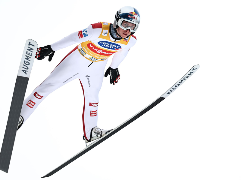 Hat sich deutlich zu Skisprung-Trainer Stefan Horngacher geäußert: Sportdirektor Horst Hüttel. - Foto: Daniel Karmann/dpa