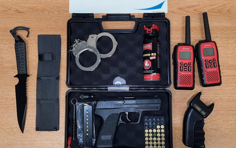 BPOL-H: Schreckschusswaffe, Messer, Elektroimpulsgerät - Bewaffneten Jugendlichen im Hauptbahnhof Hannover gestellt - Foto: presseportal.de