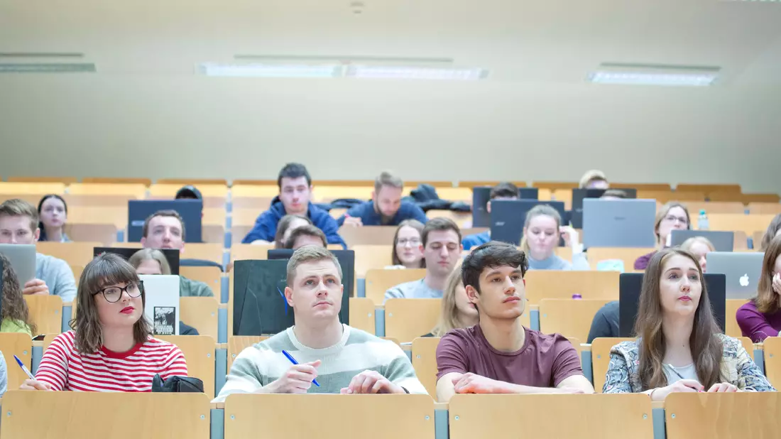 Anmelden für neue Studiengänge - Bild: Hochschule Burgenland über pressetext.de