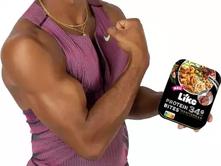 Like ProteinBites, die pflanzliche Proteinquelle für alle, die 2025 mit voller Energie und Genuss starten wollen / Power up fürs neue Jahr mit Leo Neugebauer und High Protein - Foto: presseportal.de