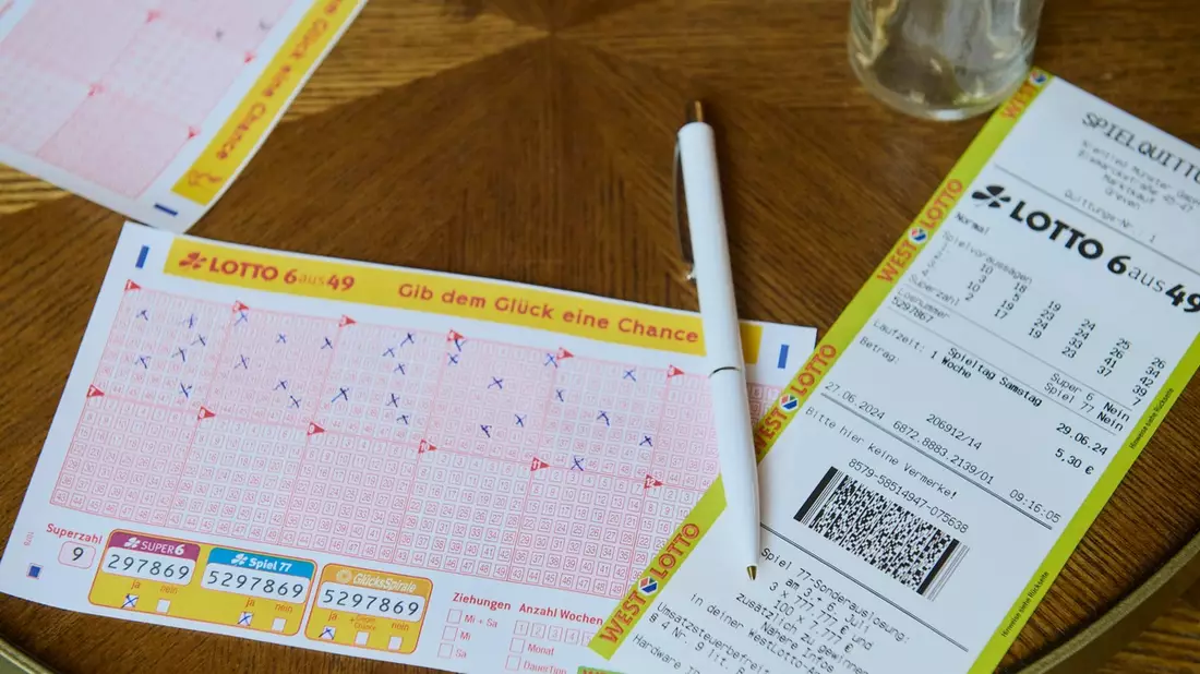 LOTTO 6aus49: erster WestLotto-Millionär im neuen Jahr / Treffer im zweiten Rang: rund 2,3 Millionen gehen nach NRW - Bild: presseportal.de