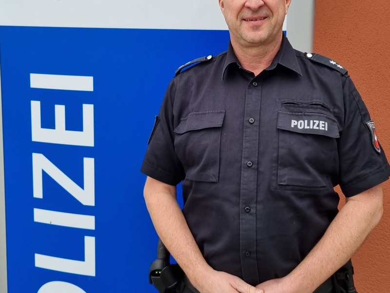 POL-ROW: ++ Michael Henne ist neuer Kontaktbeamter der Polizei Zeven ++ - Foto: presseportal.de