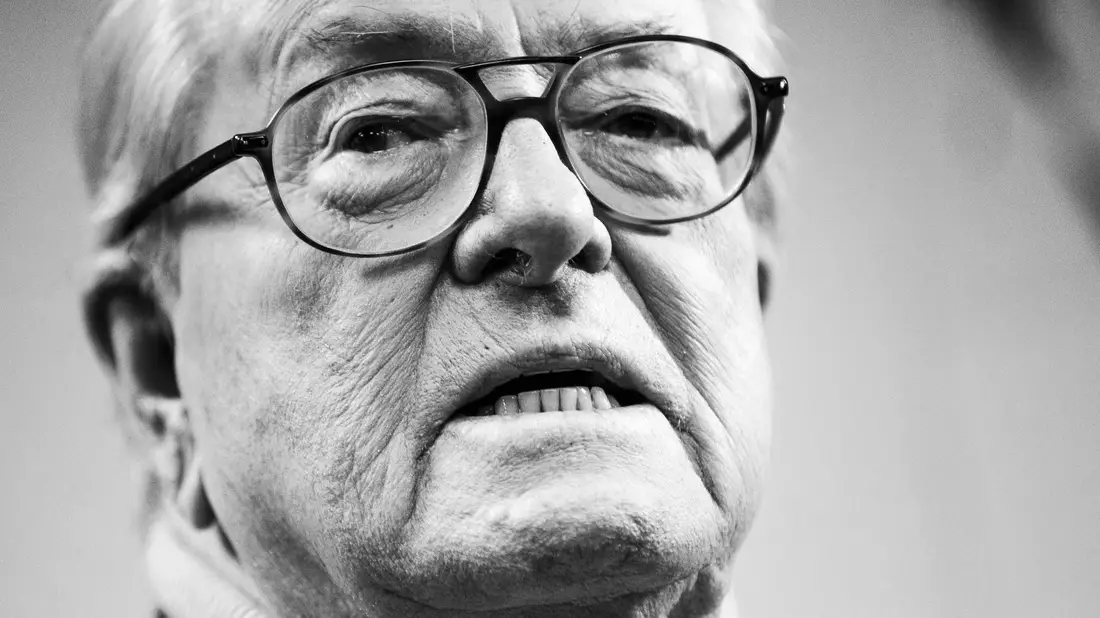 Le Pen starb im Alter von 96 Jahren. (Archivbild) - Bild: Etienne Laurent/EPA/dpa