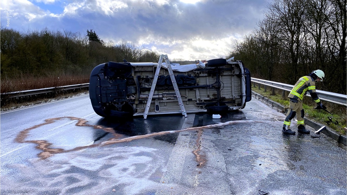 POL-PPWP: Unfälle nach kurzem Schneeschauer - Foto: presseportal.de