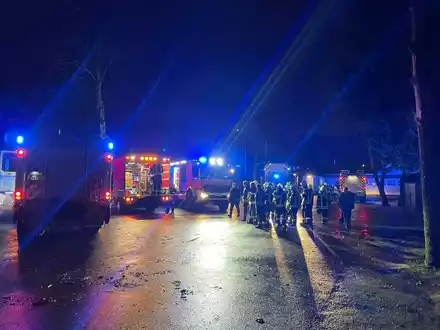 POL-OS: Melle: LKW-Unfall an der Anschlussstelle Melle-West (Foto) - Foto: presseportal.de