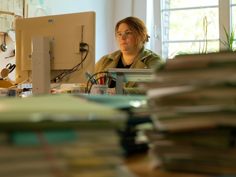 Jugendämter: WDR-Befragung belegt Überlastung im Kinderschutz - Foto: presseportal.de