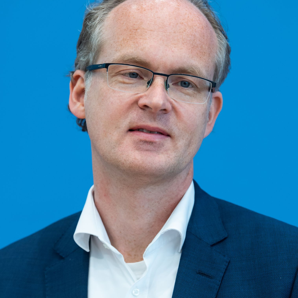 IMK-Direktor Sebastian Dullien fordert «neue Lösungen auf der Höhe der Herausforderungen». (Archivbild) - Foto: Bernd von Jutrczenka/dpa Pool/dpa