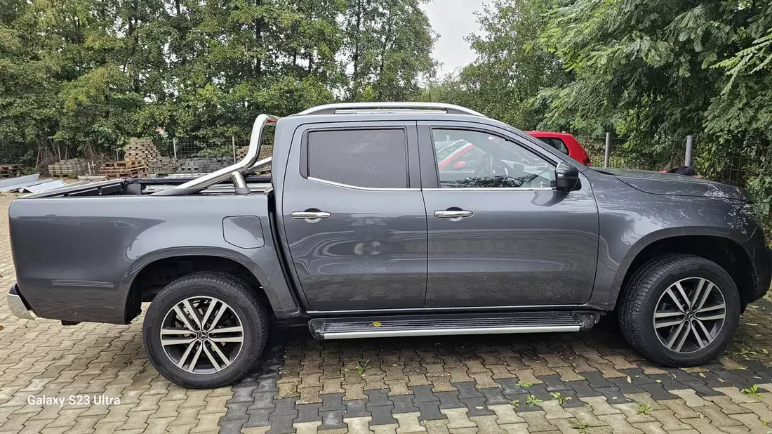 POL-H: Zeugenaufruf: Täter stehlen auffälligen Geländewagen in Hannover-Döhren - Polizei bittet um Hinweise - Bild: presseportal.de