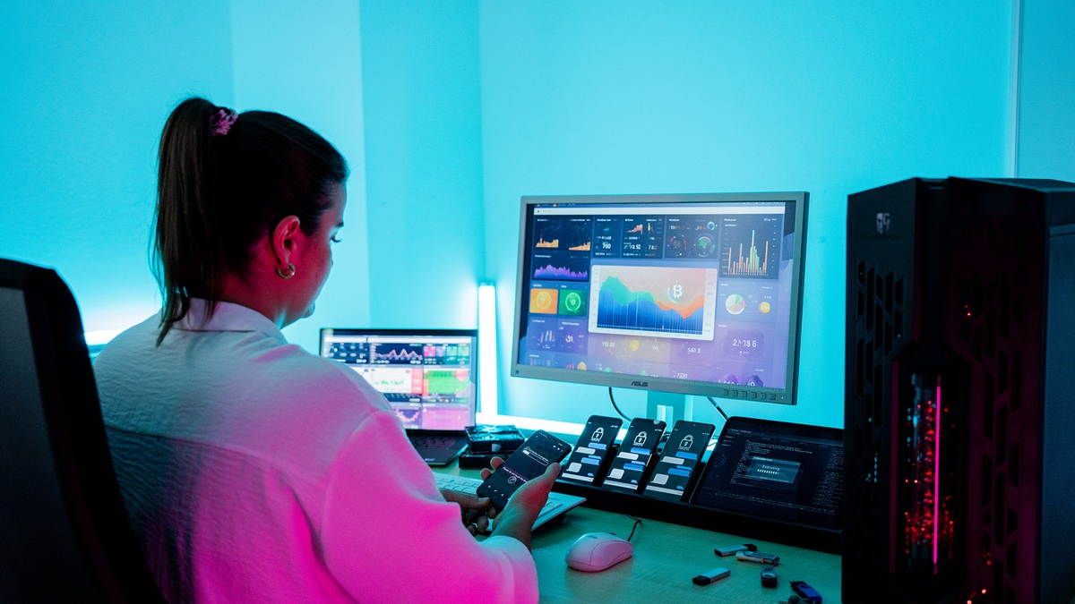 HDP-RP: Polizei Rheinland-Pfalz startet Qualifizierungslehrgang IT- oder Wirtschafts-Kriminalistik - Foto: presseportal.de