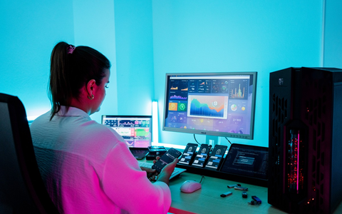 HDP-RP: Polizei Rheinland-Pfalz startet Qualifizierungslehrgang IT- oder Wirtschafts-Kriminalistik - Foto: presseportal.de HDP-RP: Polizei Rheinland-Pfalz startet Qualifizierungslehrgang IT- oder Wirtschafts-Kriminalistik - Foto: presseportal.de