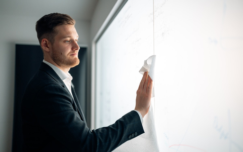 Planbarkeit und Wachstum fĂĽr Handwerker: So verhilft die A&M Unternehmerberatung Betrieben zu mehr qualifizierten Kundenanfragen - Foto: presseportal.de Planbarkeit und Wachstum fĂĽr Handwerker: So verhilft die A&M Unternehmerberatung Betrieben zu mehr qualifizierten Kundenanfragen - Foto: presseportal.de