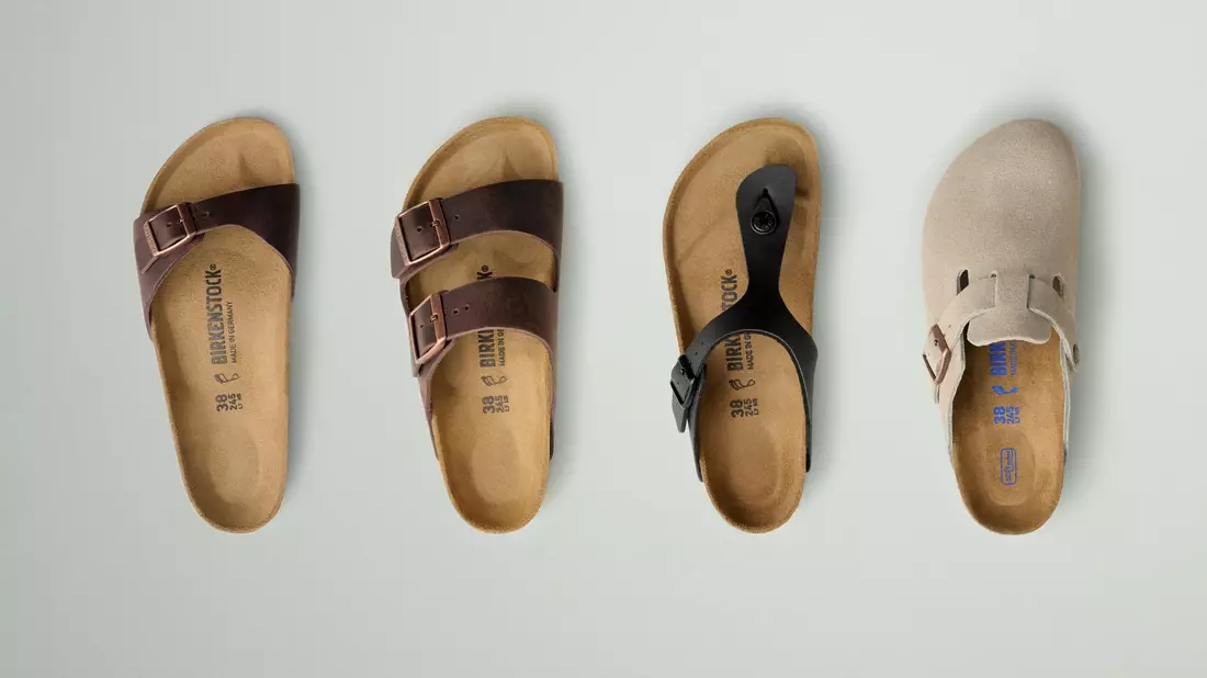Am Bundesgerichtshof geht es um Urheberrechtsschutz für vier Klassiker des Sandalenherstellers Birkenstock. (Handout) - Bild: Birkenstock Group/dpa