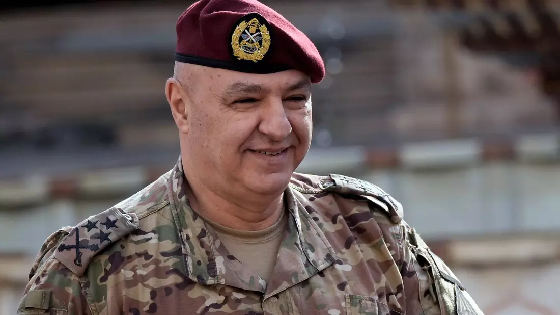 Im Libanon ist der oberste Militärvertreter, General Joseph Aoun, der aussichtsreichste Kandidat bei der Präsidentenwahl - im zweiten Anlauf hat er wohl gute Chancen. (Archivbild)  - Bild: Bilal Hussein/AP/dpa