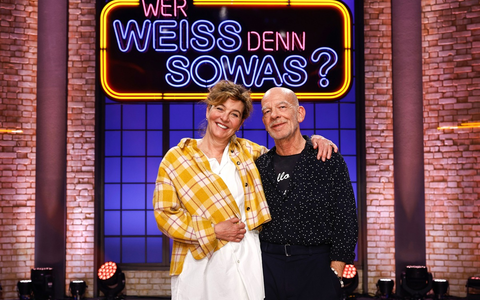 Tatort-Stars im Rateduell: Martin Wuttke und Margarita Broich bei Wer weiß denn sowas? / Das Wissensquiz vom 13. bis 17. Januar 2025, um 18:00 Uhr im Ersten - Foto: presseportal.de